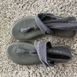 Sanuk Black and Pink Women's Sandals